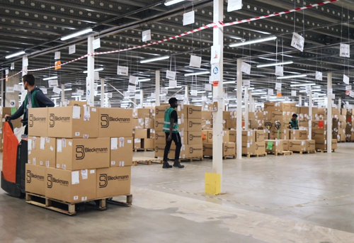 Careerhp warehousecrew 2x