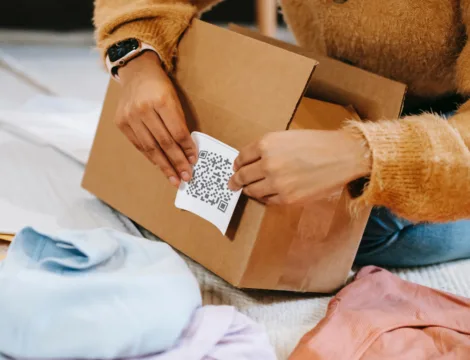 How QR return labels increase customer loyalty and reduce the environmental impact of returns