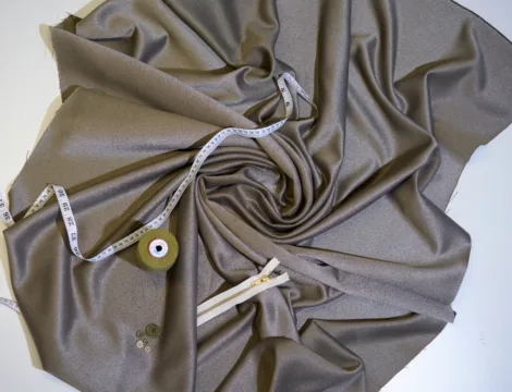 Heb je behoefte aan duidelijkheid over textielcirculariteit? Vraag het The Renewal Workshop!