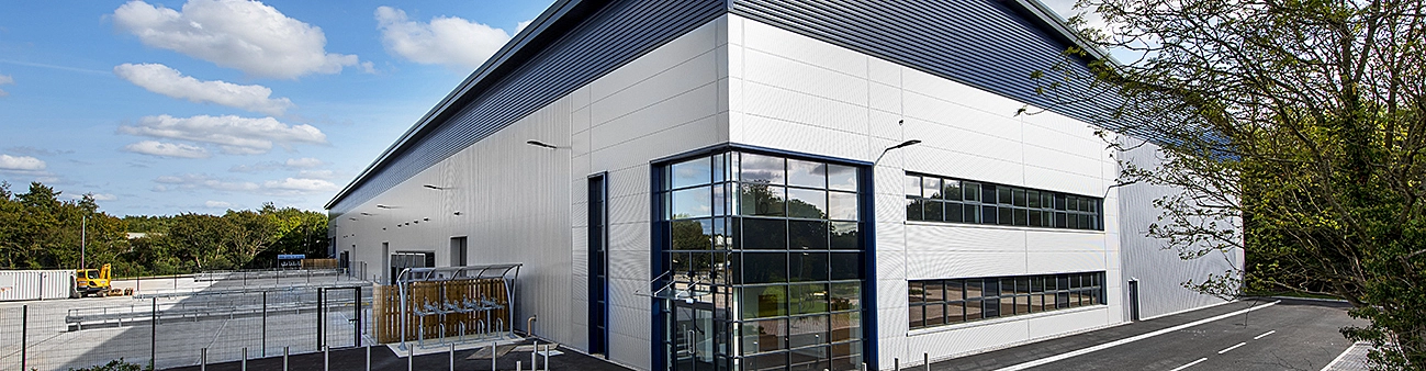 DC UK Swindon Trinity 1